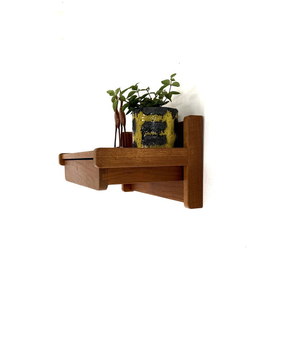 Image 1 of Console murale vintage en teck, Aksel Kjersgaard '60