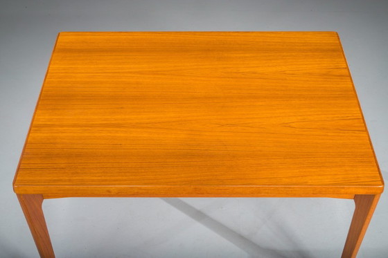 Image 1 of Table de salle à manger extensible en teck par Henning Kjaernulf pour Vejle Stole & Møbelfabrik