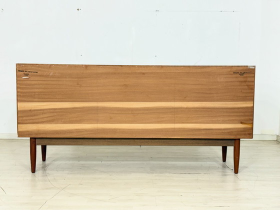 Image 1 of Deens teakhouten dressoir van HP Hansen – Woonkamerkast in mid-century stijl uit de jaren 60