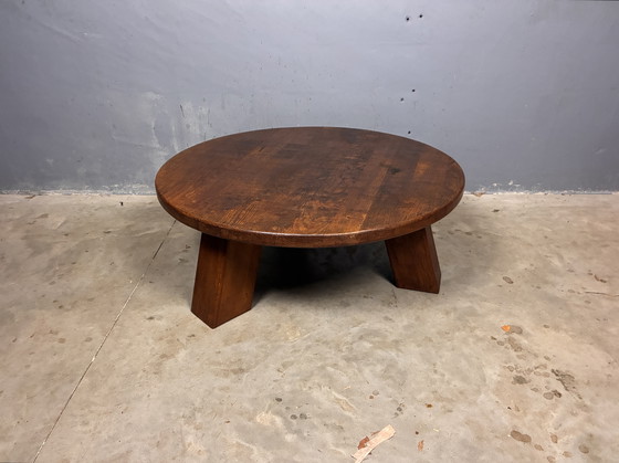 Image 1 of Tavolino da caffè rotondo brutalista in rovere massello