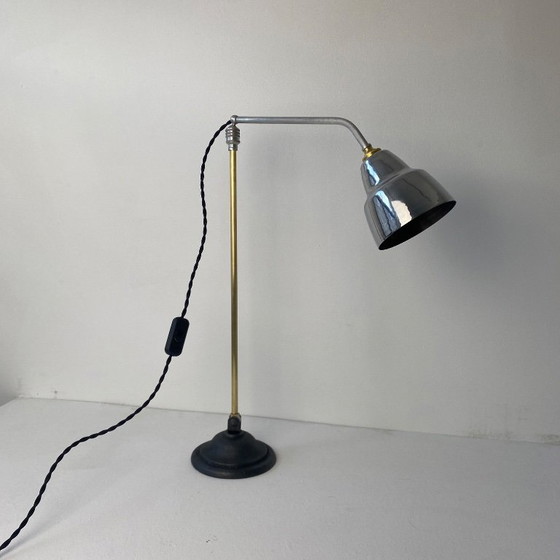Image 1 of ANCIENNE LAMPE D’ATELIER INDUSTRIEL ARTICULEE