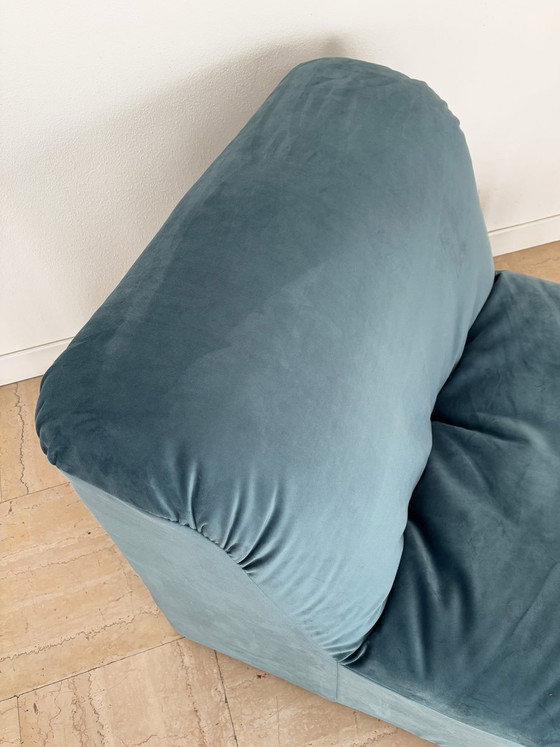 Fauteuils en velours bleu, Italie, années 70, lot de 3 – Plastique (photo 11 of 12)