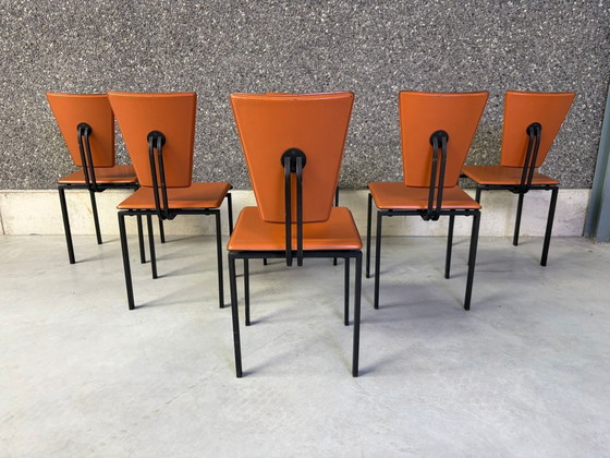 Set van 6 postmoderne leren eetkamerstoelen, jaren 70 – Leather, Metal (photo 7 of 7)