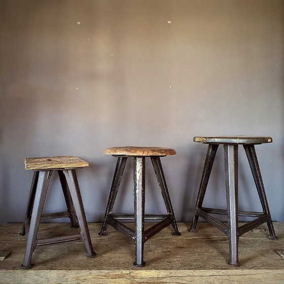 Image 1 of Rowac kruk Stool 50 cm Workshop Stool Bauhaus Design