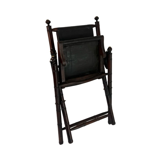 Image 1 of Fauteuil d'officier - revêtement en bois et cuir - style campagne militaire