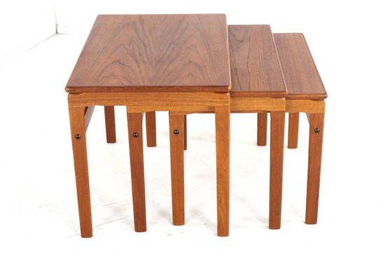 Image 1 of Tables gigognes danoises vintage « Plougslond »