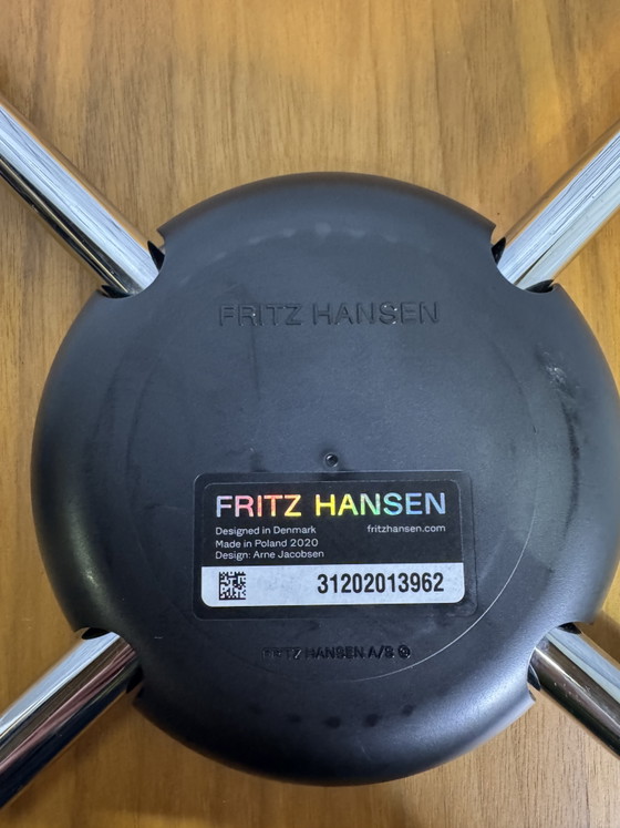 6 x Fritz Hansen Series 7 Butterfly Chair Walnut – Dining chairs, Wood, Chrome, Modern (photo 14 of 15)