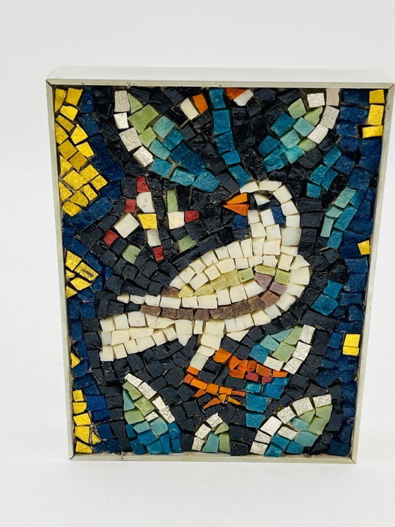 Image 1 of Gerahmtes italienisches Mosaik eines Vogels in Ravenna mit byzantinischen Einflüssen