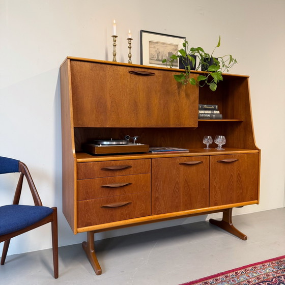 Vintage Sideboard cabinet •Austinsuite UK• – Wood (photo 2 of 15)