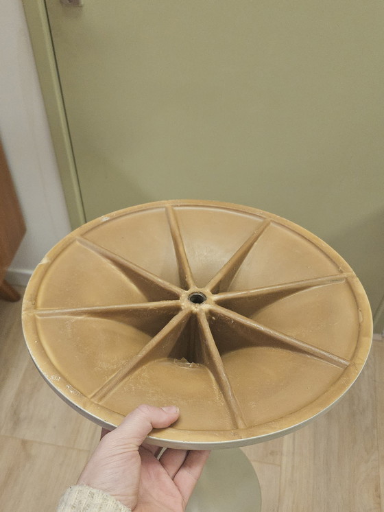 Image 1 of Tavolino da caffè Tulip vintage, tavolino laterale, bianco