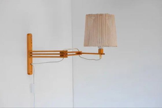 Image 1 of Applique murale accordéon de style scandinave moderne du milieu du siècle, années 1970