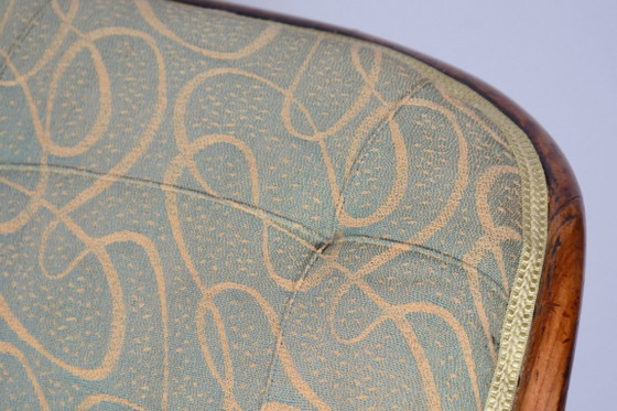 Fauteuil Biedermeier restauré, noyer, épicéa, hêtre, République tchèque, années 1830 – Textile, Wood (photo 3 of 13)