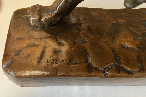 Image 1 of Grande statua antica di leone in bronzo massiccio di Louis Vidal (1831-1892)