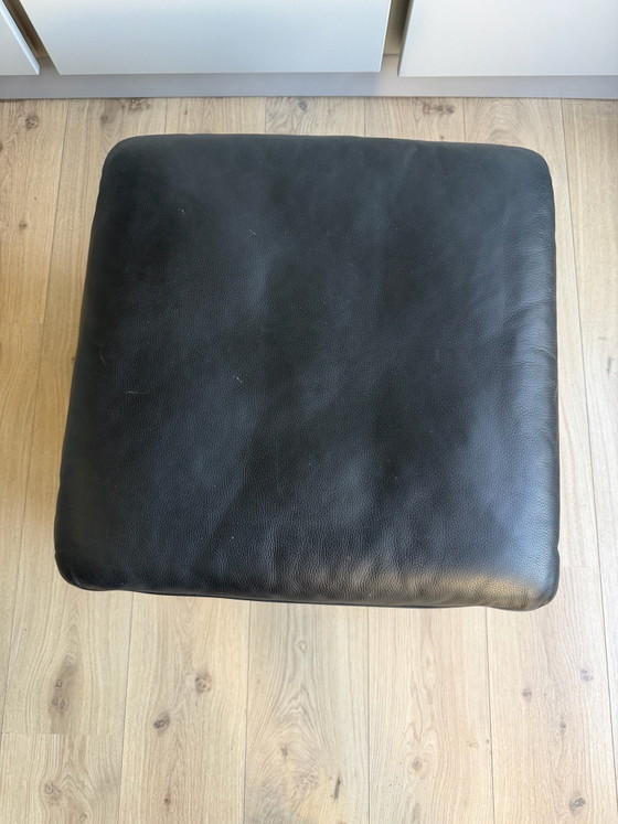 DeSede DS23 black leather design footstool – de Sede, Footstools & poufs, Metal (photo 2 of 6)