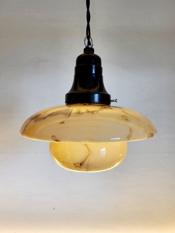 Image 1 of Opalglaslampe im Art-déco-Stil in UFO-Form, Verreries de Scailmont, Henri Heemskerk, Belgien