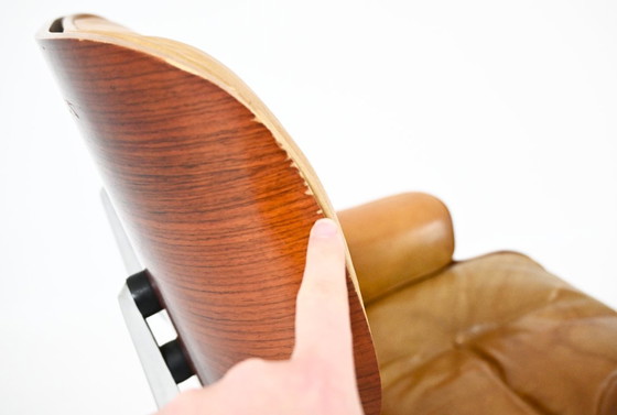 Image 1 of Poltrona e pouf di Charles e Ray Eames per Herman Miller, anni '70