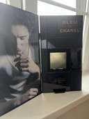Espositore vintage Bleu de Chanel