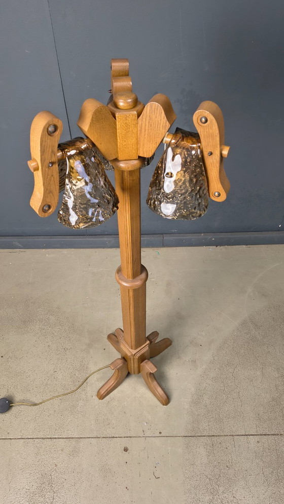 Image 1 of Lampadaire rustique en chêne et verre de Murano, années 1960