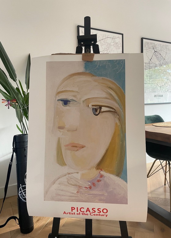 Image 1 of Pablo Picasso (1881-1973), Tête de Femme (Marie-Thérèse Walter), Copyright 1999 Pablo Picasso, Courtesy Helly Nahmad Gallery