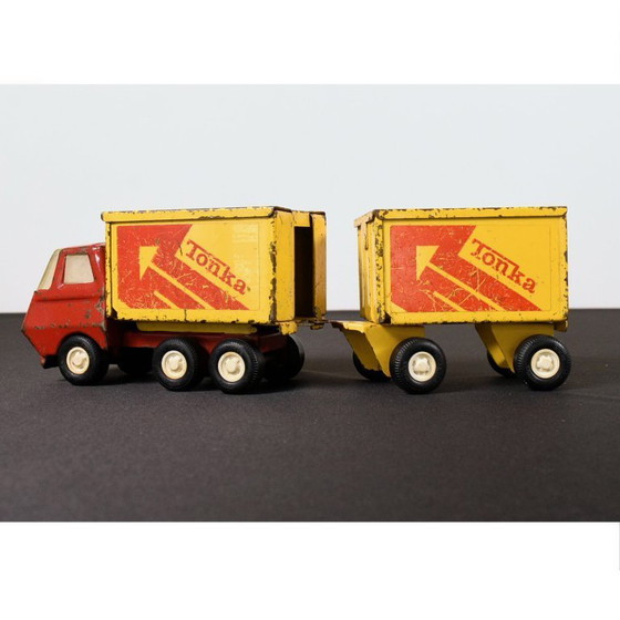 Image 1 of Camion per le consegne in metallo Tonka degli anni '70 con rimorchio e rimorchio agricolo extra