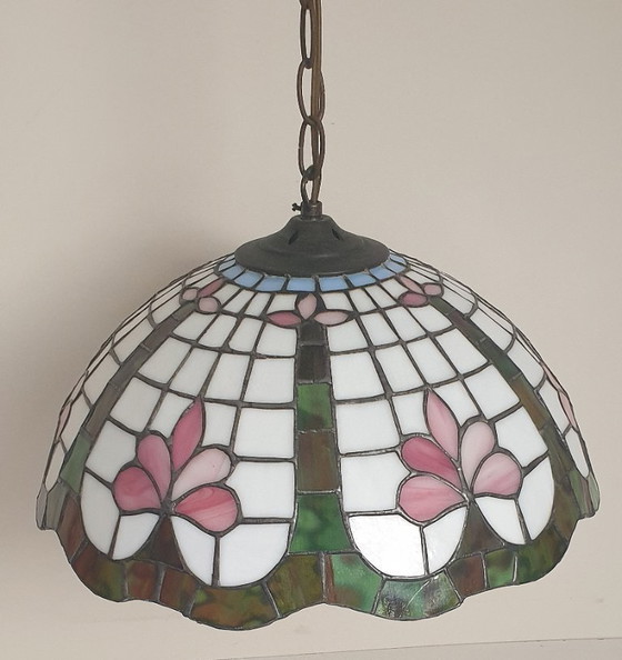 Stained Glass - Tiffany Style Lotus Flower Pendant Lamp (photo 46 of 65)