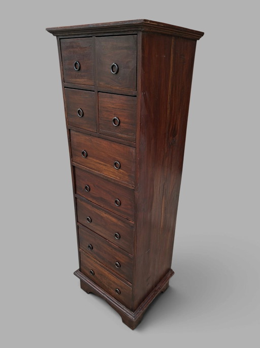 Hohe schmale Kommode, Apothekerschrank, Aktenschrank, Maße: 50x43cm und 150cm hoch. – ladekasten, Metal, Wood (photo 2 of 5)