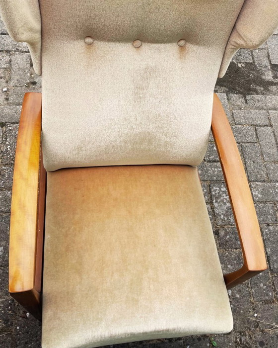 Image 1 of Vintage 1950s ear chair