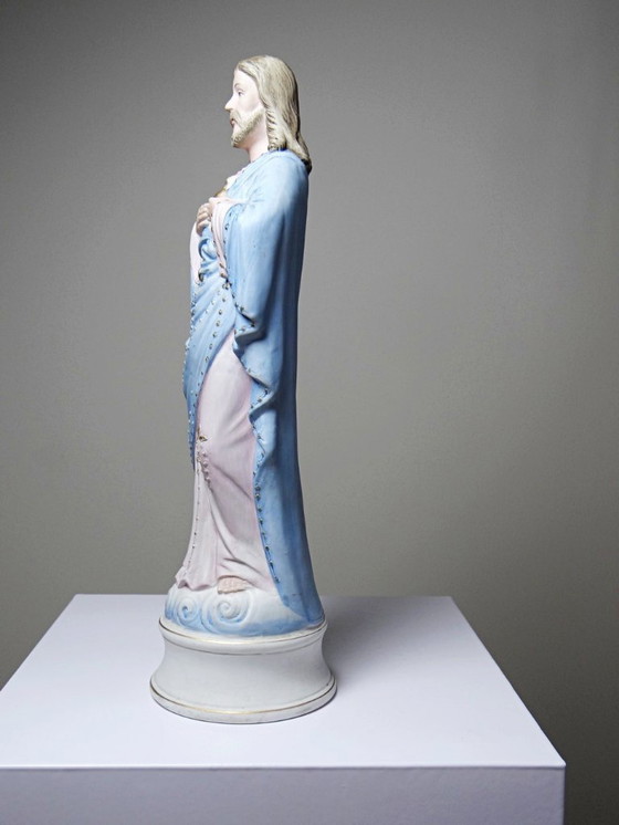 Image 1 of Grand sujet religieux Christ au Sacré Coeur en biscuit polychrome ancien