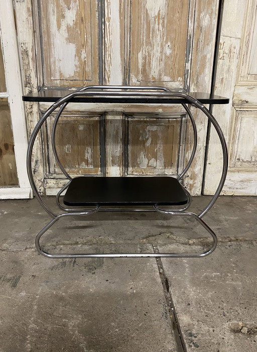 Art Deco, Bauhaus side table. Chrome. Black.