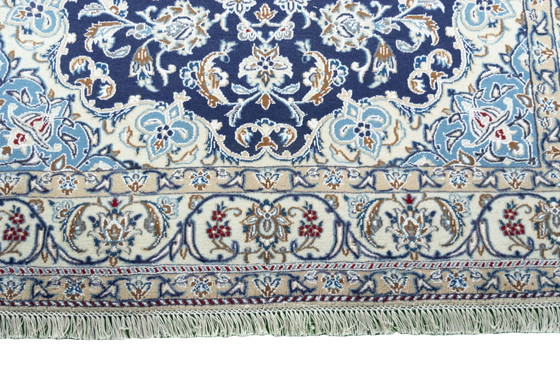 Image 1 of Handgeknoopt Perzisch tapijt - Nain 9La met zijde - 220 x 135 cm