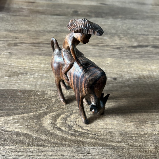 Image 1 of Figurine de buffle d'eau d'Indonésie