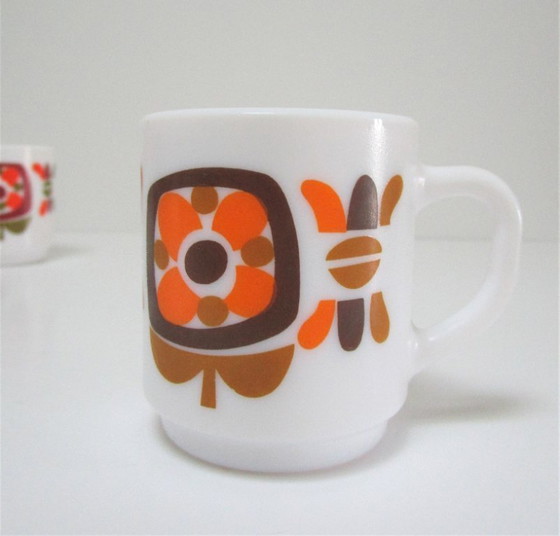 Image 1 of 1970s floral mugs and cups
