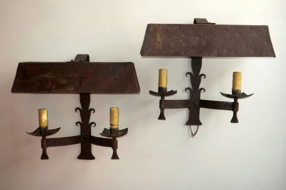 Paar brutalistische Wandleuchten aus patiniertem Eisen, Mid-Century, 1960er Jahre – Iron (photo 7 of 9)