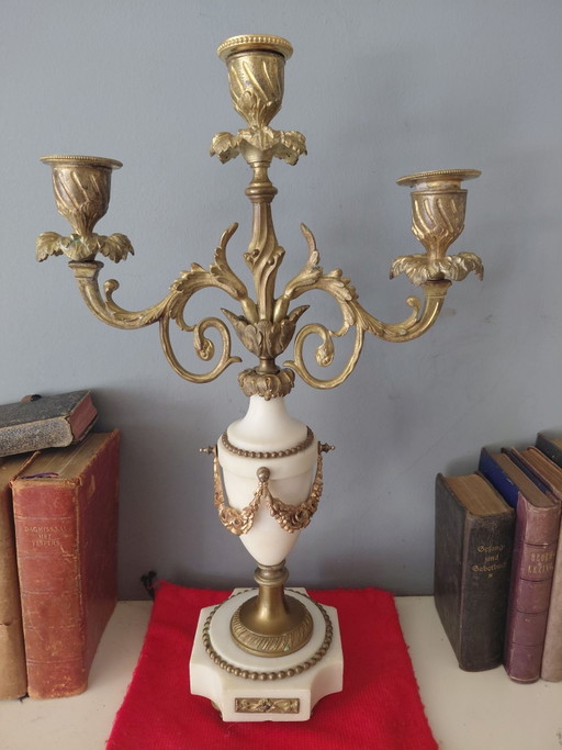 Antieke Louis XVI Kandelaar – Maison Delafontaine (AD) – Frankrijk, 19e Eeuw