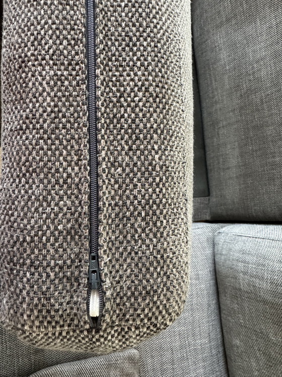 Image 1 of Spacious corner sofa with chaise longue by Movani