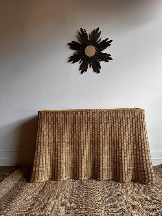Image 1 of Rieten rotan Trompe L'oeil gedrapeerde consoletafel