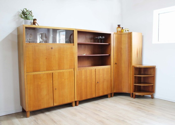 Image 1 of Houten vintage wandmeubel - Musterring. Retro Mid Century modulair kast met bureau / barretje