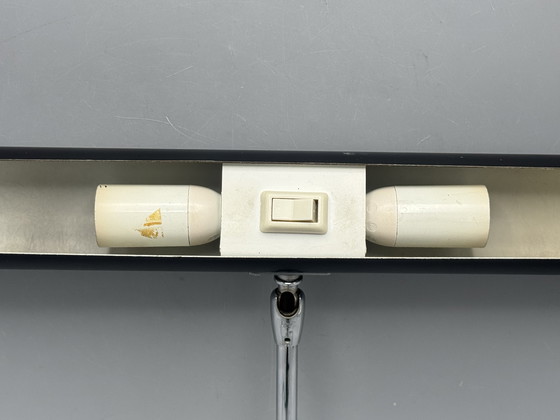 Image 1 of Stijlvolle verstelbare bureaulamp van OMI – Mid-Century functionaliteit met een strakke moderne uitstraling