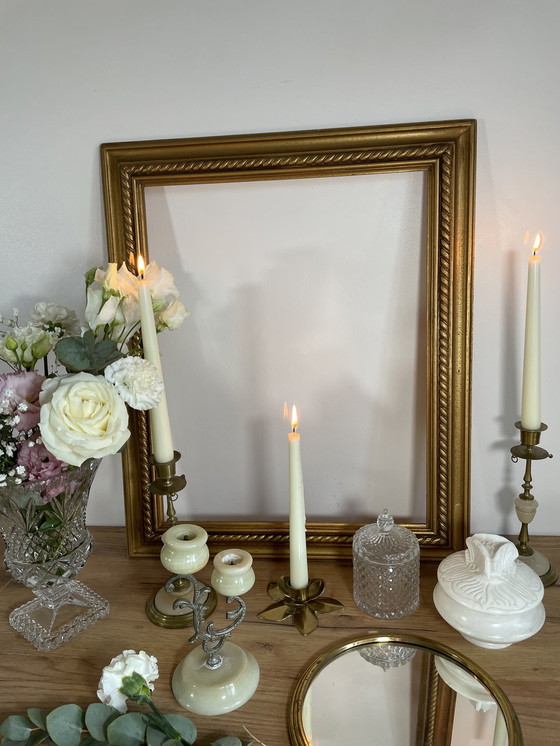 Image 1 of Set van 2 kandelaars van messing en onyx.