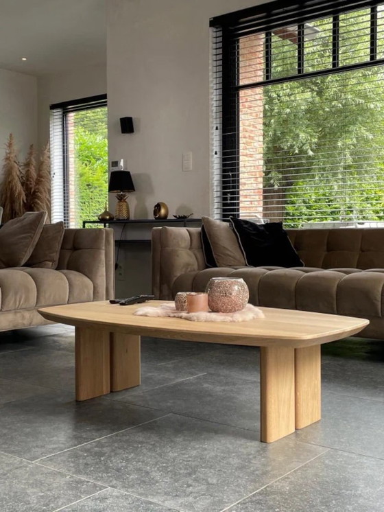 Image 1 of table basse en chêne massif