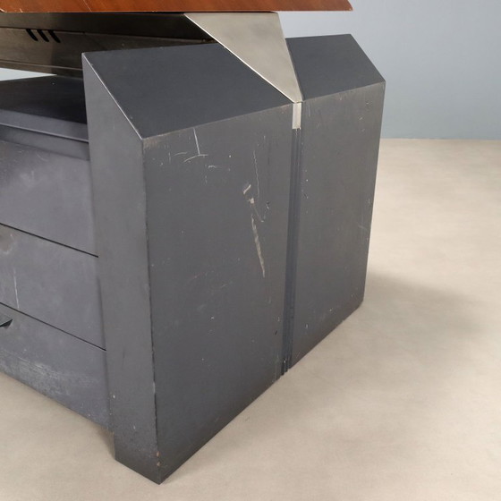 Image 1 of Groot hoekbureau uit de jaren 80-90