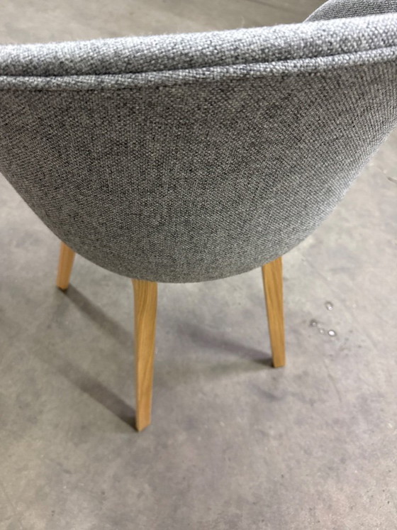 Image 1 of HAY AAC 23 Fauteuil, gestoffeerd frame, eikenhout, mat gelakt