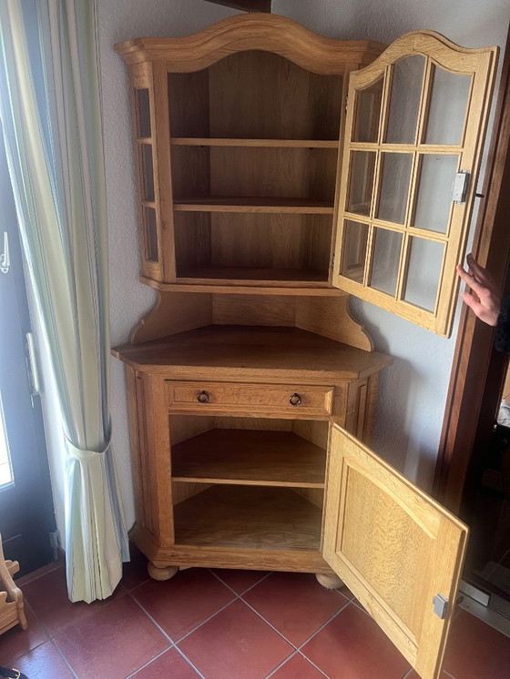 Image 1 of Hoekvitrine van het bedrijf Stoffels