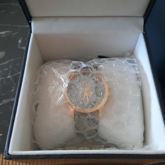 Image 1 of montre Gucci