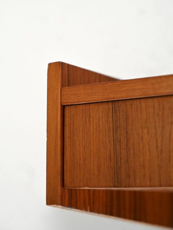 Image 1 of Vintage hangend nachtkastje