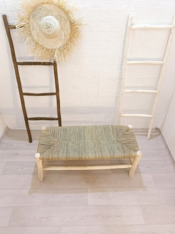 Handgemaakte Marokkaanse houten bank met natuurlijk geweven zitting – Bankjes, Rattan, Wood (photo 5 of 9)