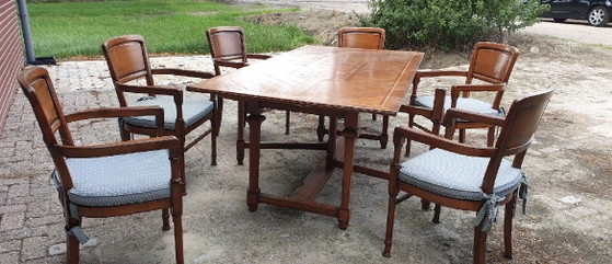 Image 1 of Kersenhout jugendstil eetkamer tafel met hangoren