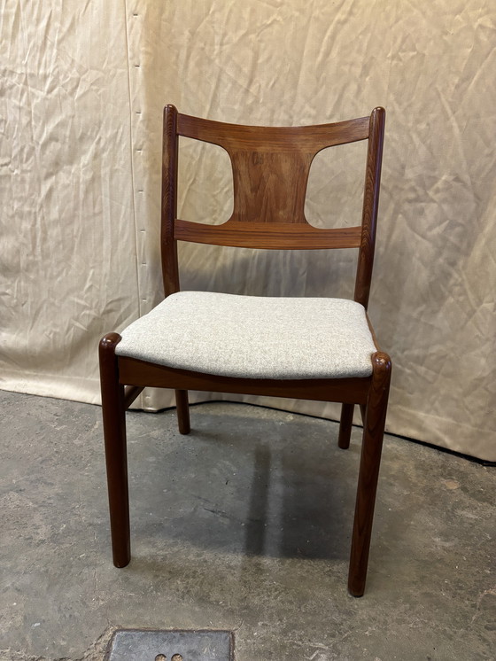 Image 1 of Mid-century Deens design eetkamer stoelen 