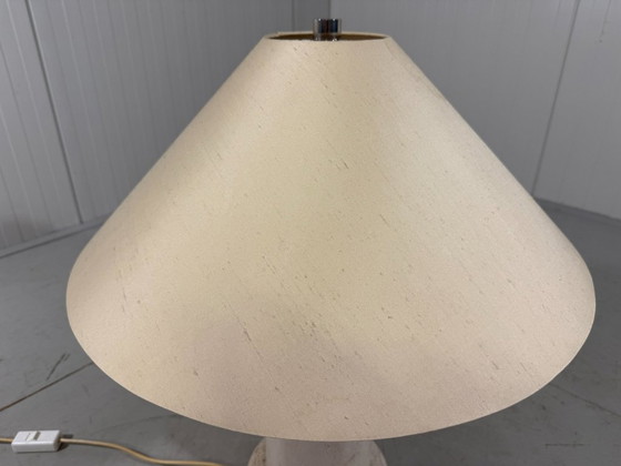 Image 1 of Lámpara de mesa italiana de travertino de mediados de siglo, década de 1960.
