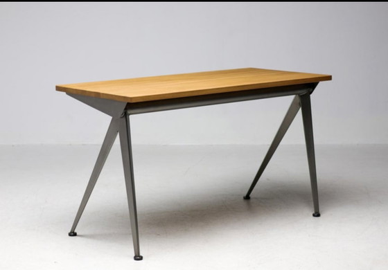 Jean Prouvé Direction Desk “Compass” Limited Edition – RAW Steel & Natural Oak | Vitra – Dining tables, Wood (photo 4 of 12)
